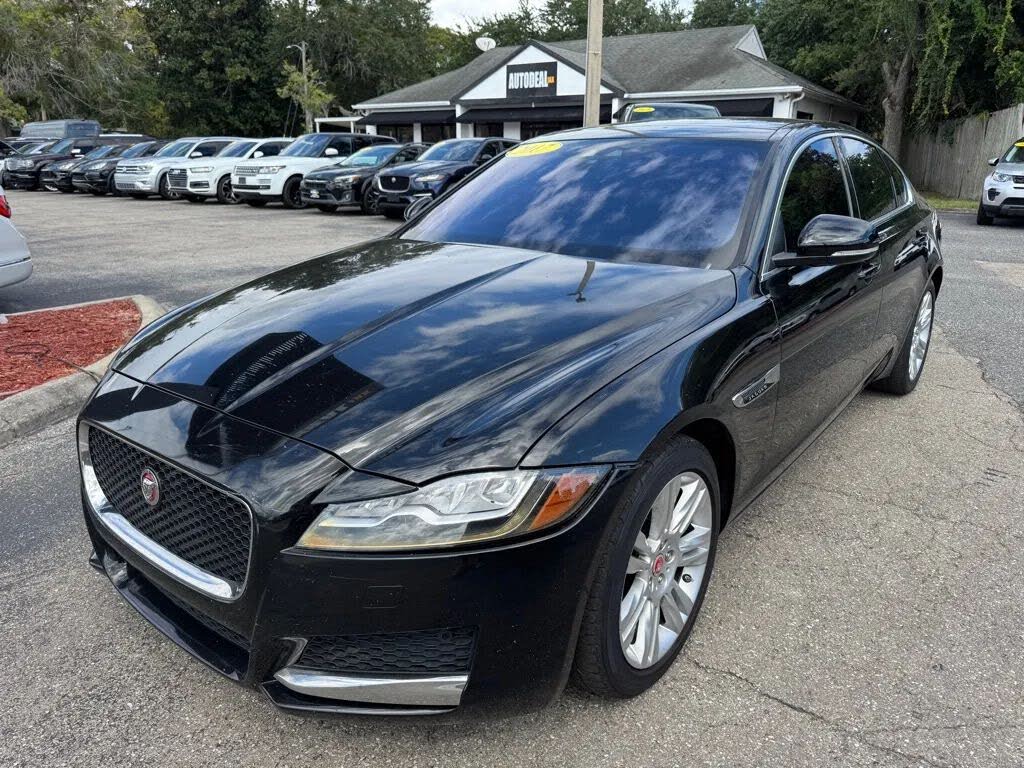 2017 Jaguar XF 35t Premium RWD