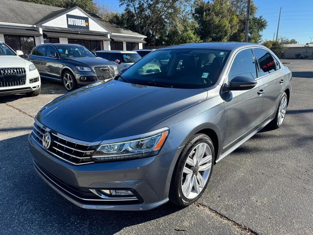2017 Volkswagen Passat 1.8T SE
