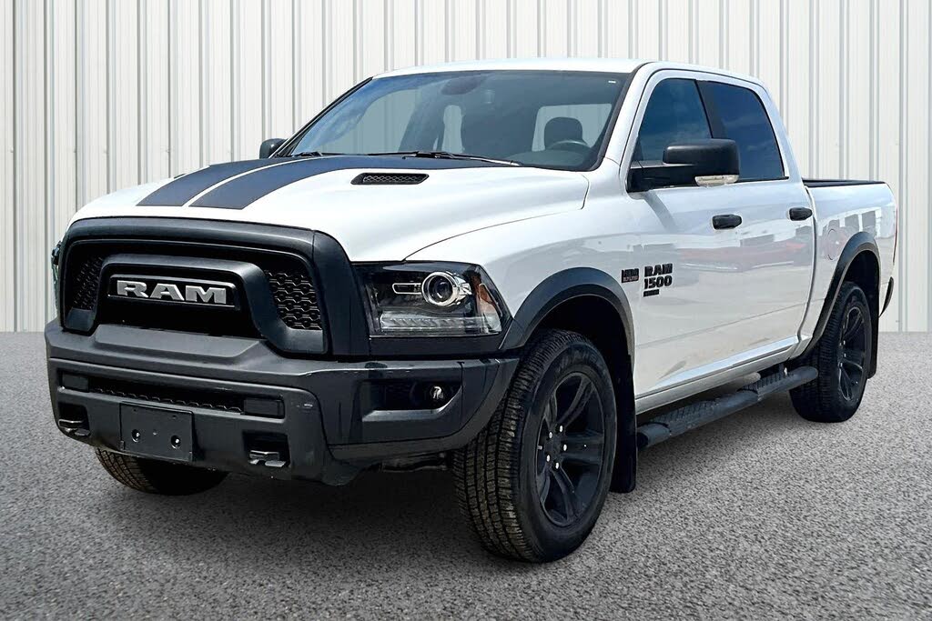 2024 RAM 1500 Classic Warlock Crew Cab 4WD