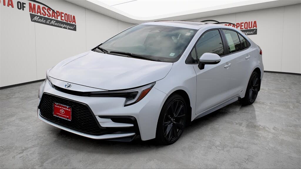 2024 Toyota Corolla Hybrid SE AWD