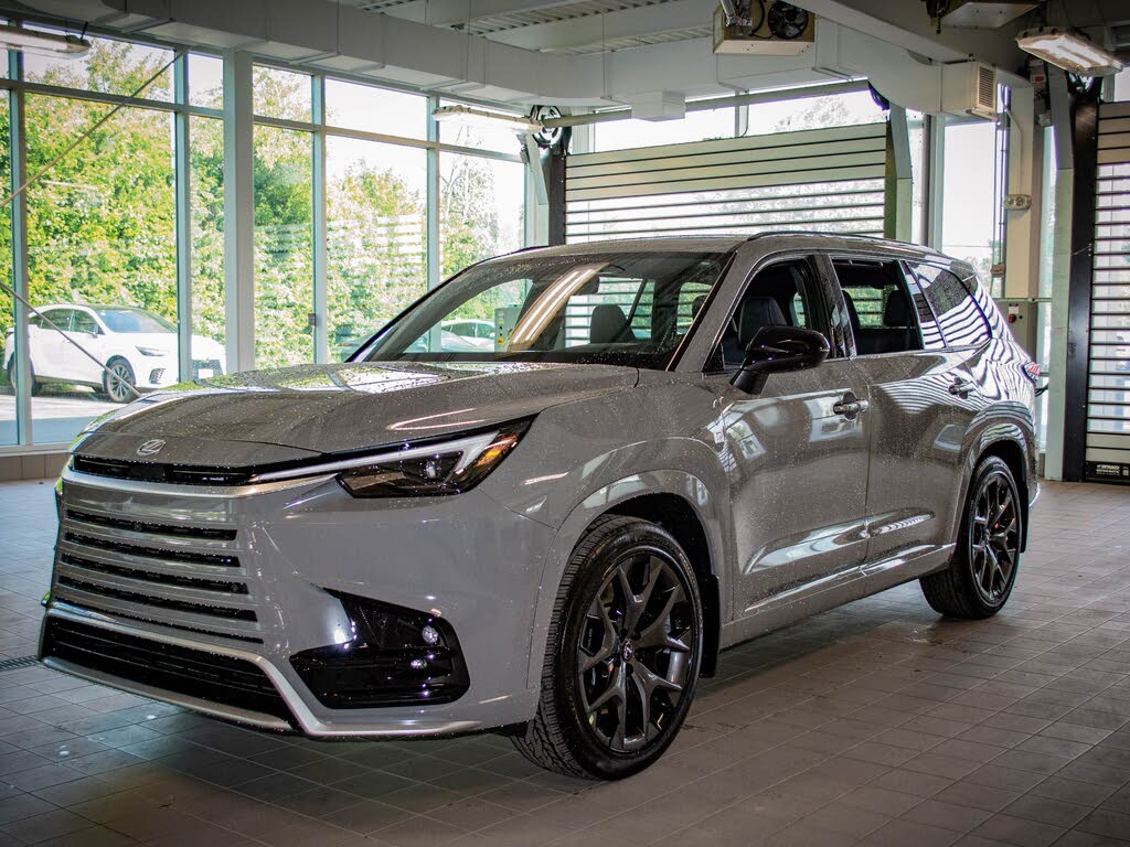 2025 Lexus TX Hybrid
