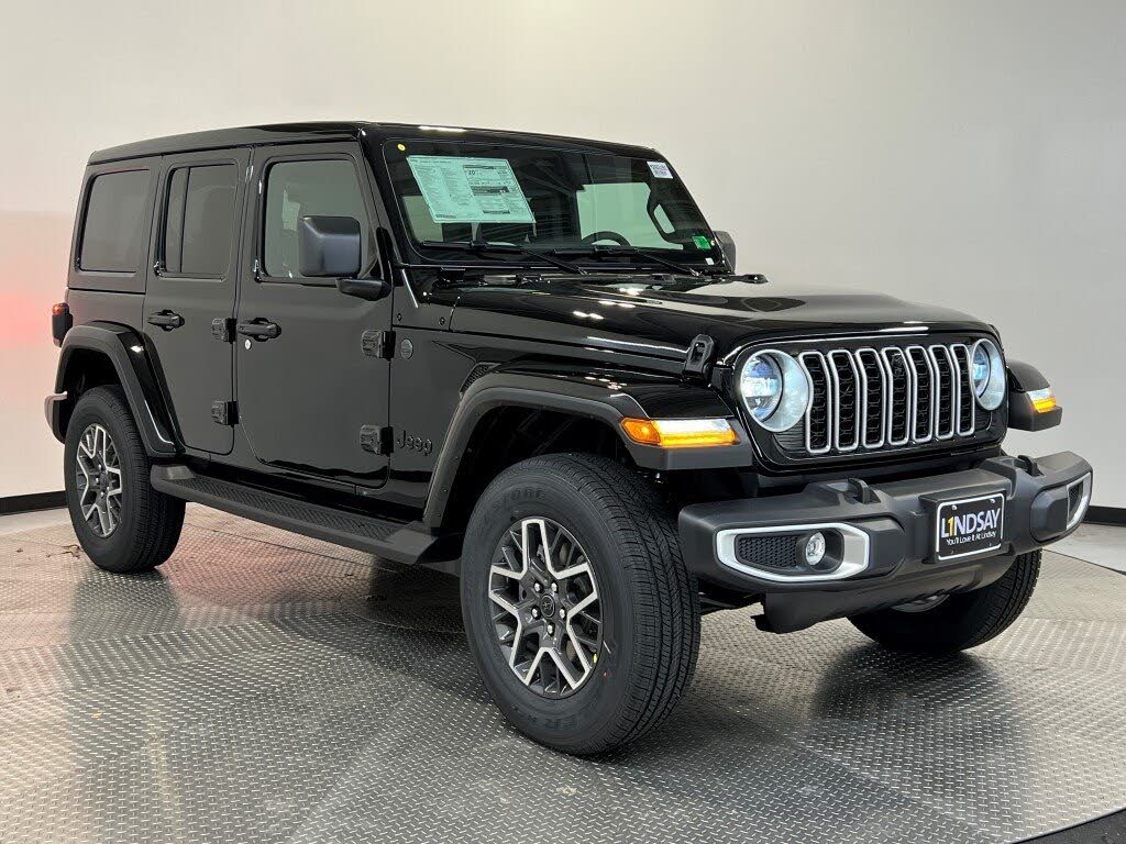 2026 Jeep Wrangler Sahara 4-Door 4WD