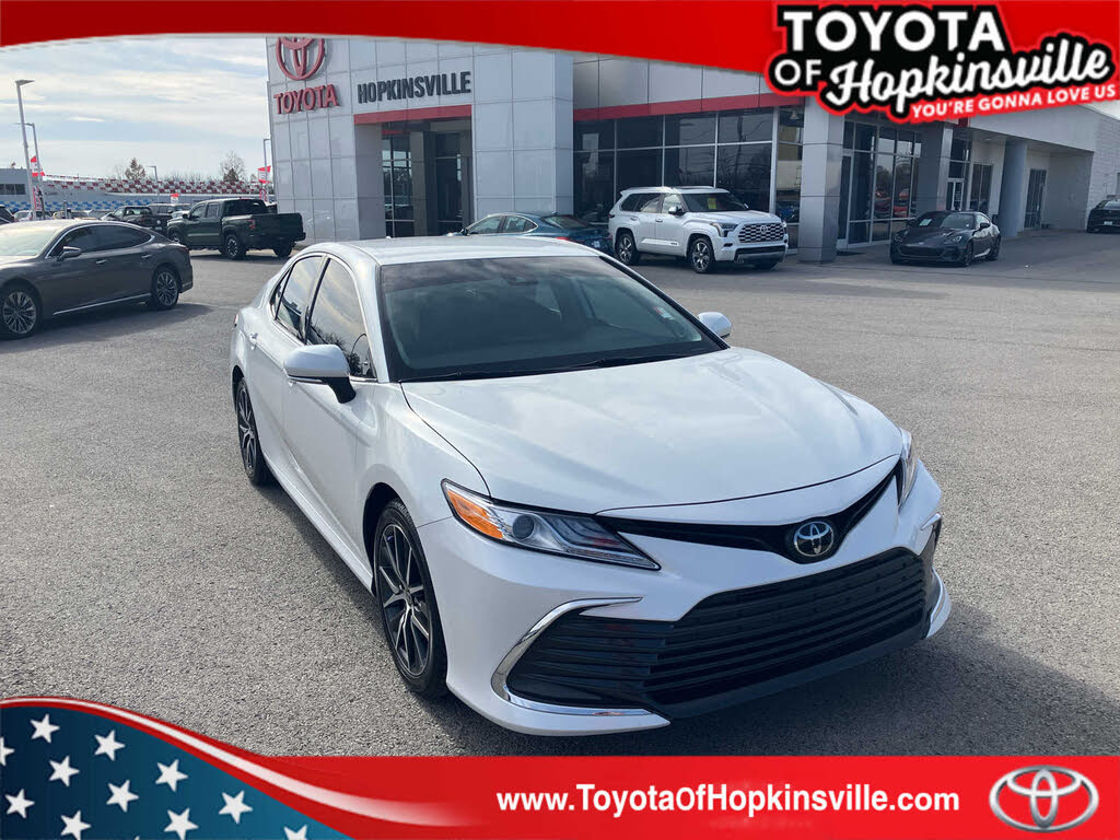 2024 Toyota Camry XLE FWD