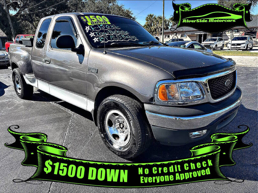2003 Ford F-150 XL Extended Cab Stepside SB
