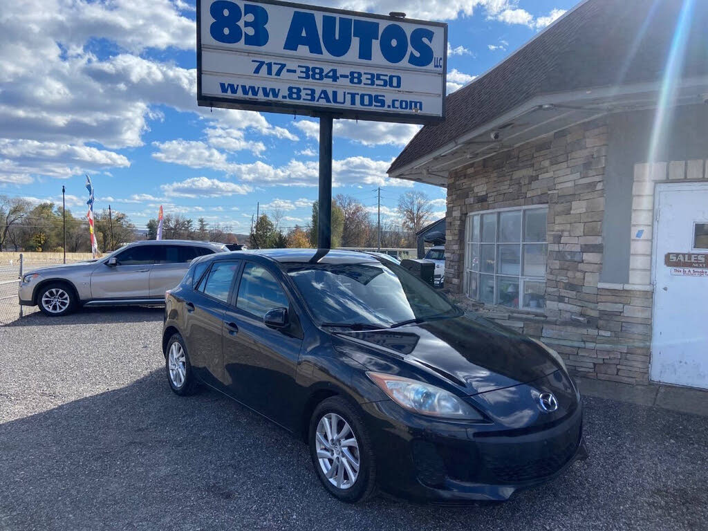 2012 Mazda MAZDA3 i Touring Hatchback