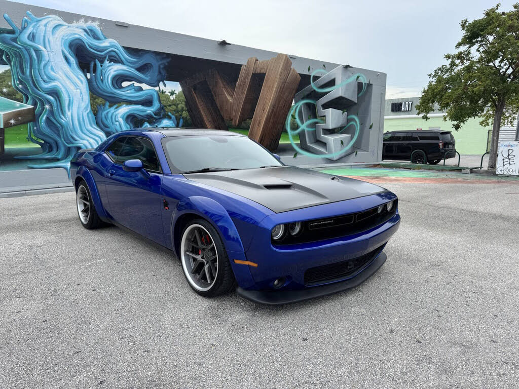 2018 Dodge Challenger 392 Hemi Scat Pack Shaker RWD
