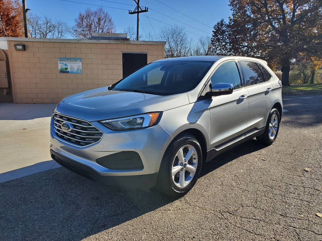 2020 Ford Edge SE FWD