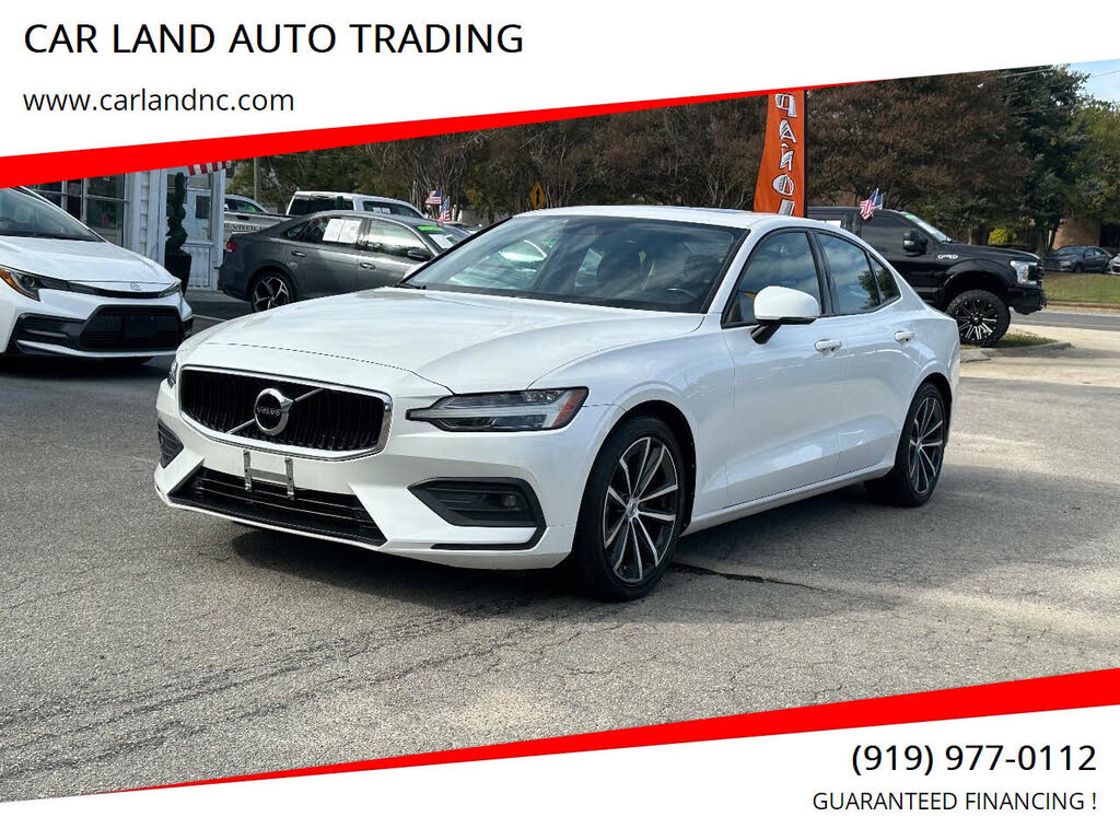 2021 Volvo S60 T6 Momentum AWD