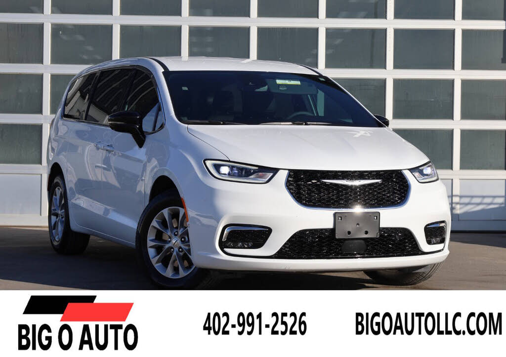 2025 Chrysler Pacifica Select AWD