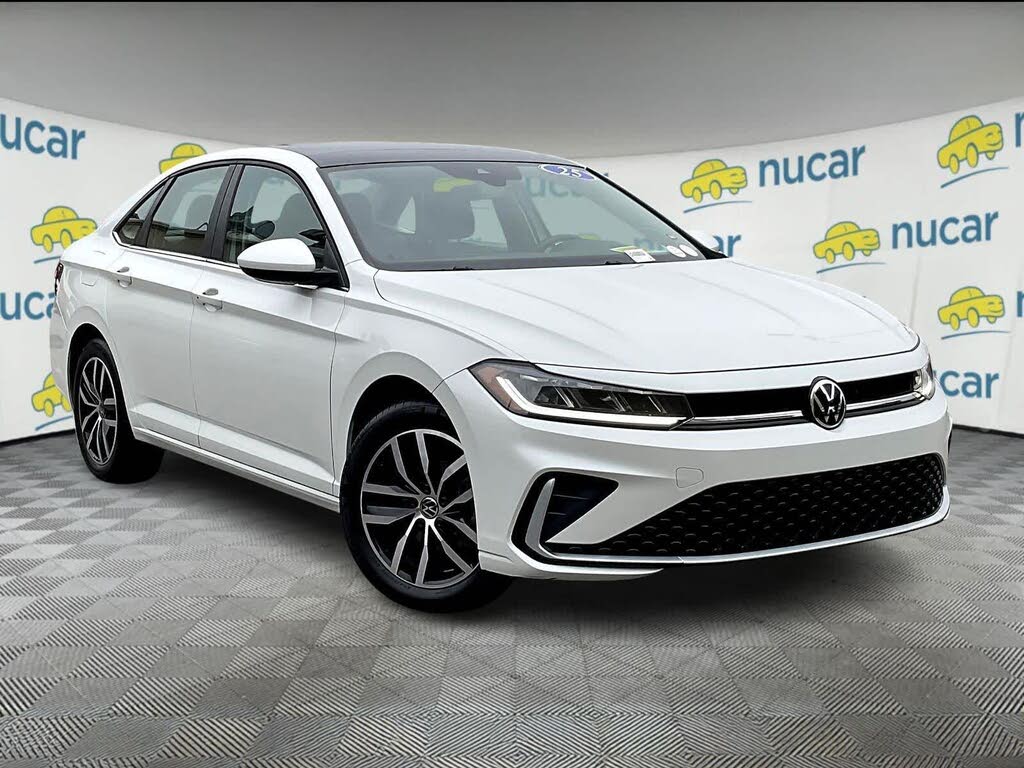 2025 Volkswagen Jetta SE FWD