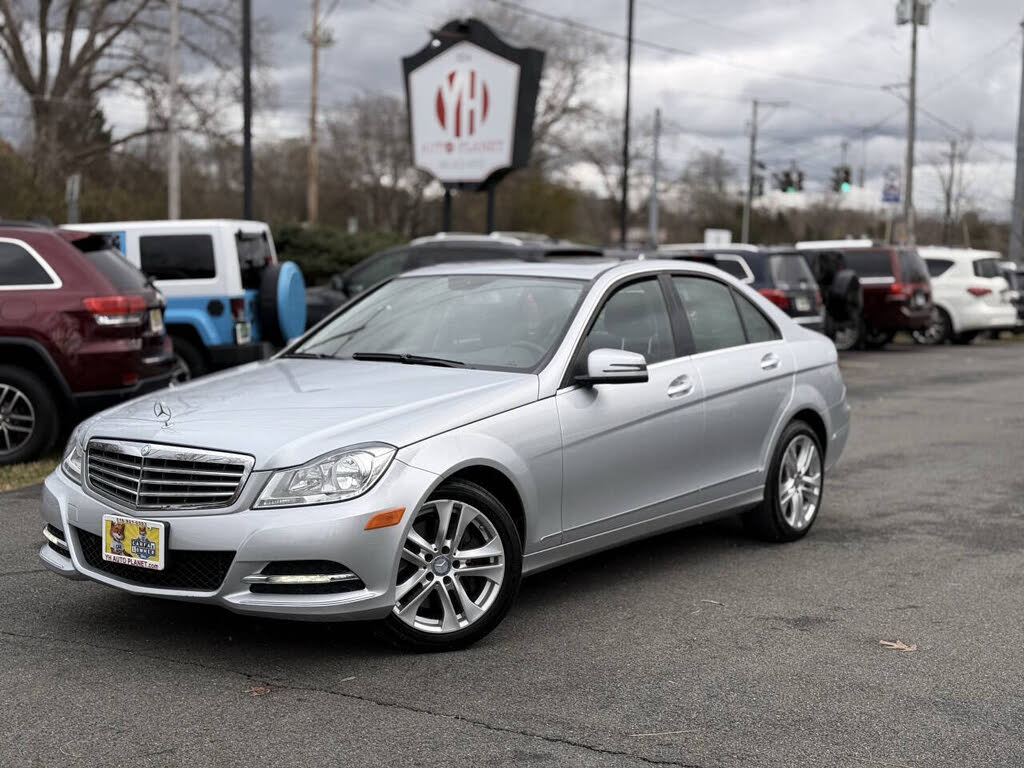 2013 Mercedes-Benz C-Class C 300 Luxury Sedan 4MATIC
