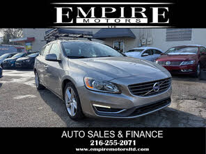 Volvo V60 T5 Premier Plus AWD