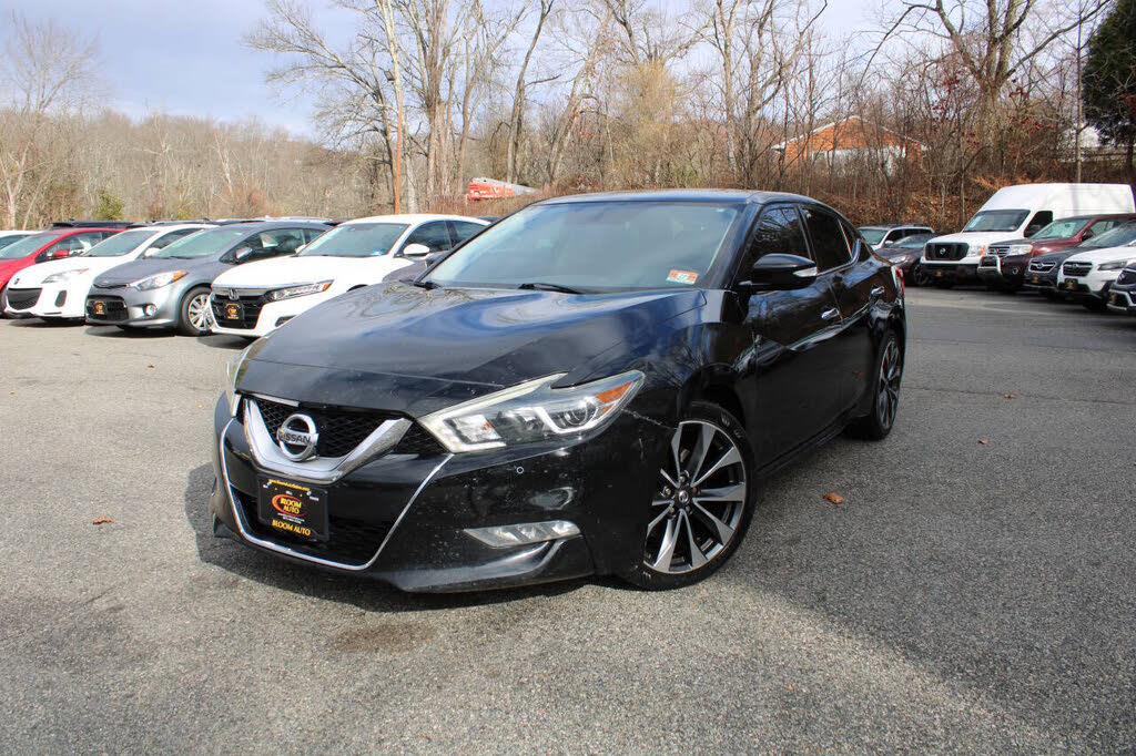 2016 Nissan Maxima SR