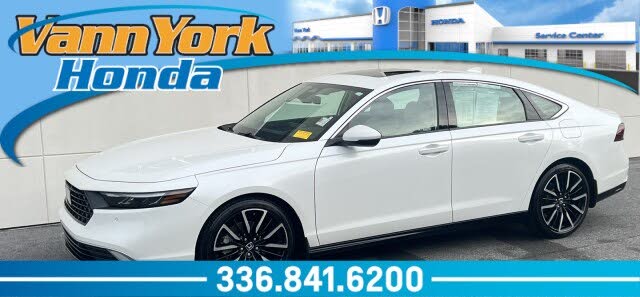 2023 Honda Accord Hybrid Touring FWD