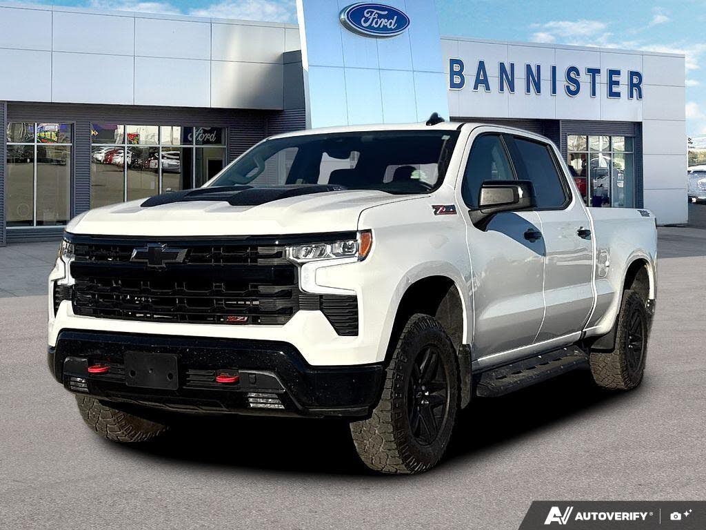 2024 Chevrolet Silverado 1500 LT Trail Boss Crew Cab 4WD