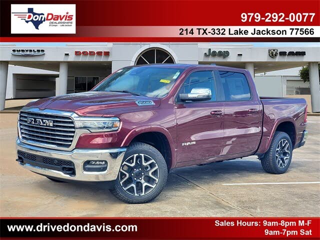 2026 RAM 1500 Laramie Crew Cab 4WD