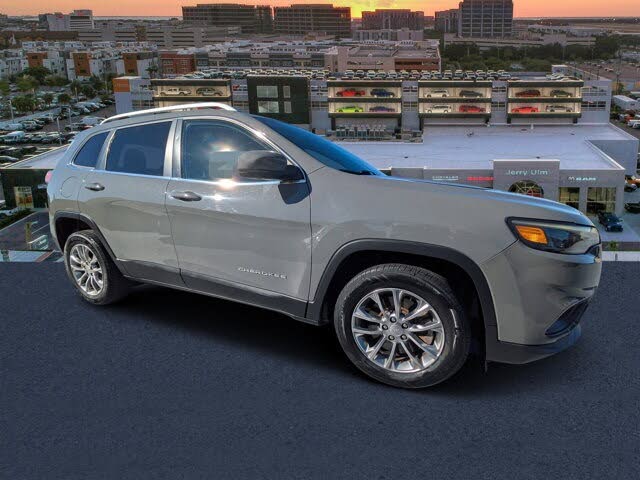 2020 Jeep Cherokee Latitude Plus FWD