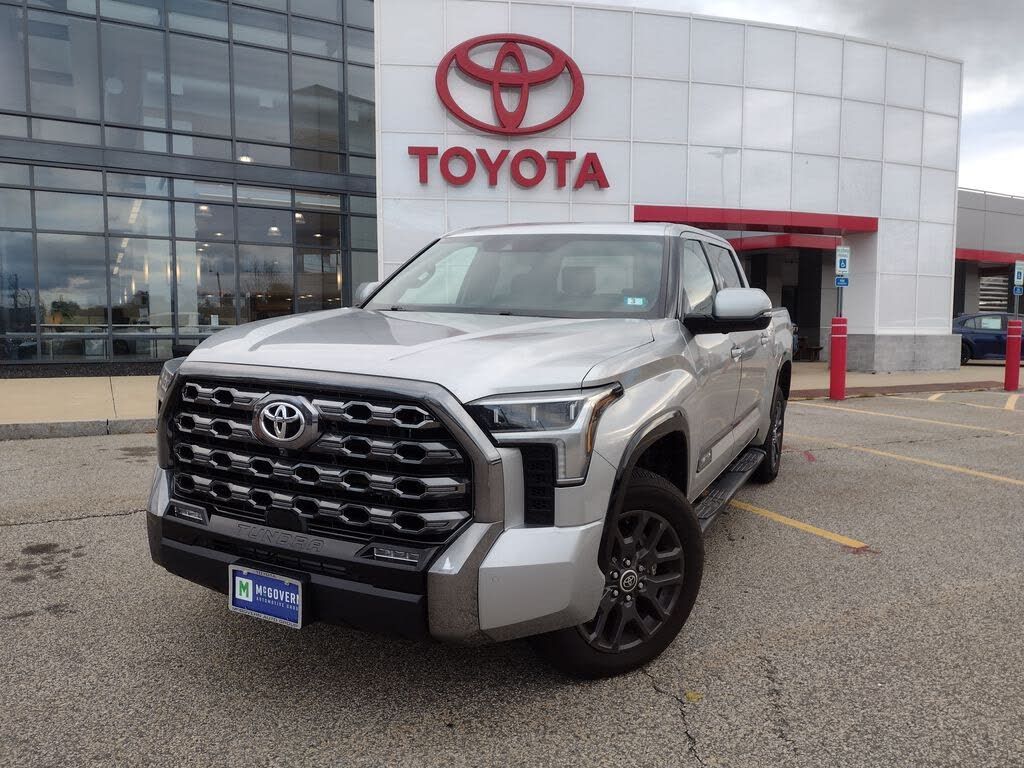 2023 Toyota Tundra Platinum CrewMax Cab 4WD
