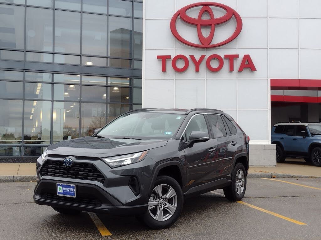 2024 Toyota RAV4 Hybrid LE AWD