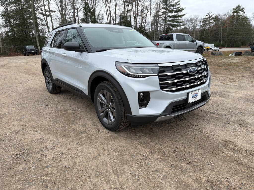 2026 Ford Explorer Active AWD
