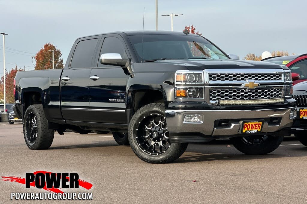 2014 Chevrolet Silverado 1500 LTZ Crew Cab 4WD