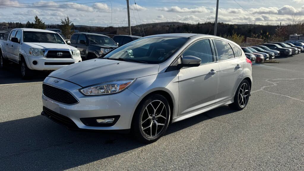 Ford Focus SE Hatchback 2015
