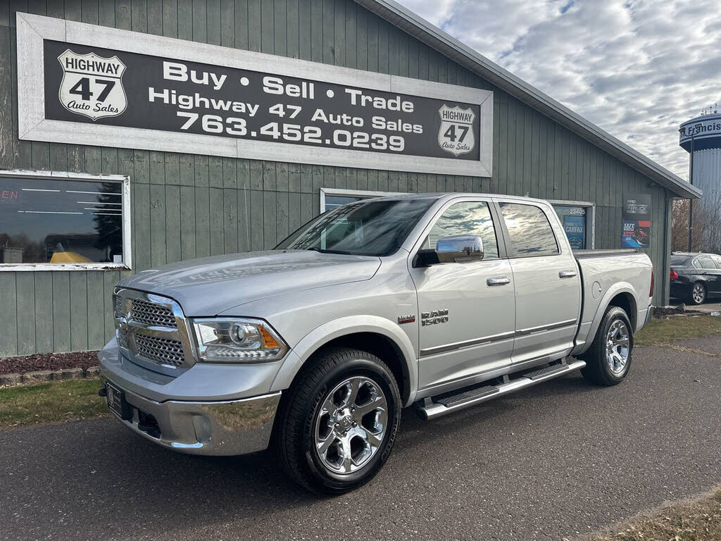 2015 RAM 1500 Laramie Crew Cab 4WD