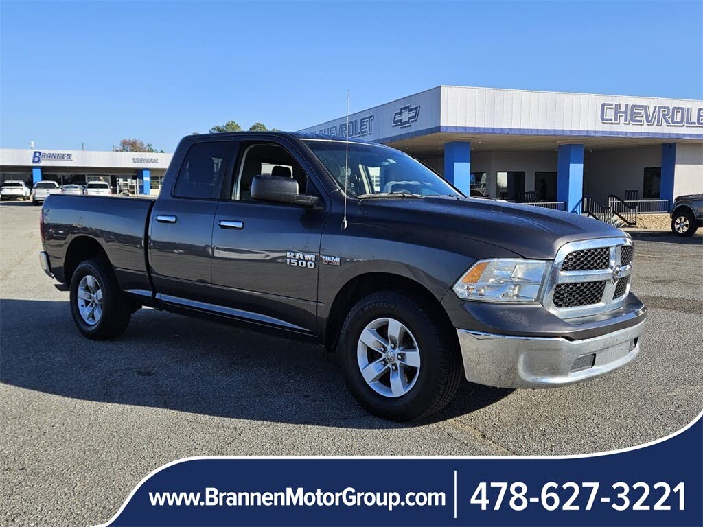 2016 RAM 1500 SLT Quad Cab RWD