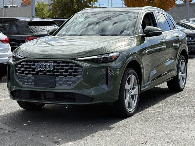 2025 Audi Q5 quattro Premium Plus 40 TFSI