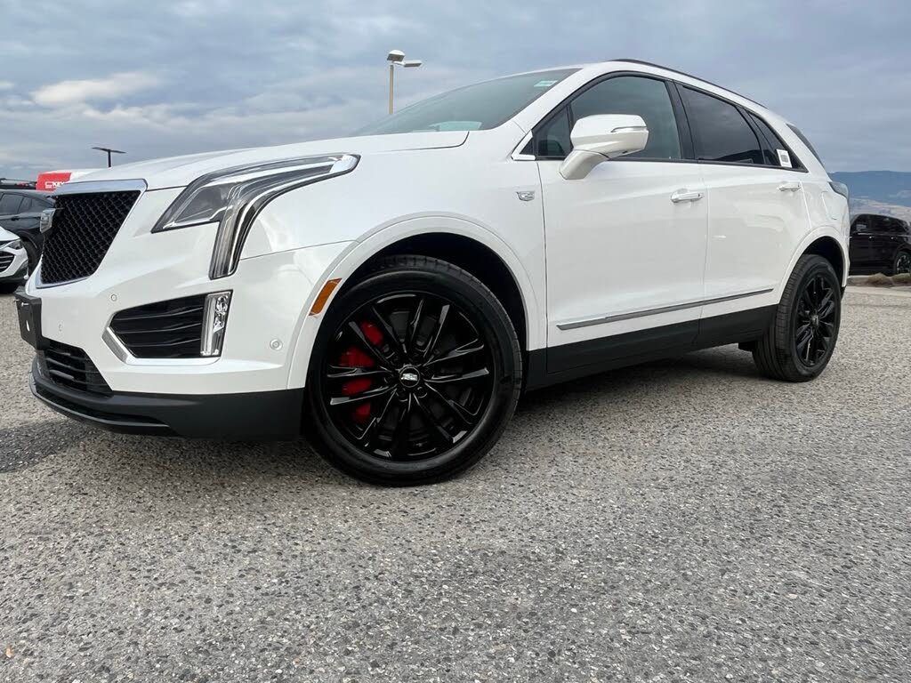 2025 Cadillac XT5 Sport AWD