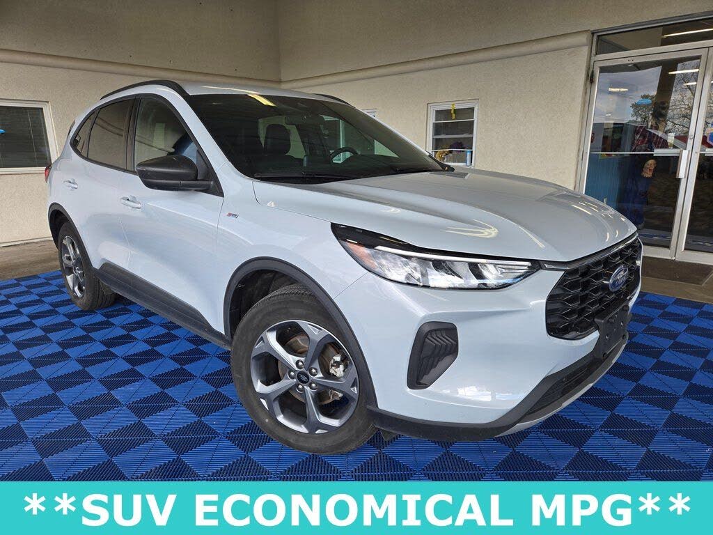 2025 Ford Escape ST-Line AWD