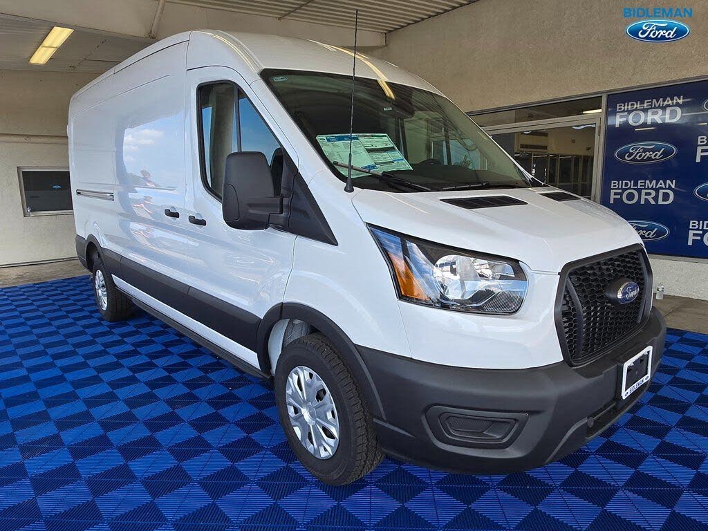 2025 Ford Transit Cargo 150 Medium Roof LB RWD