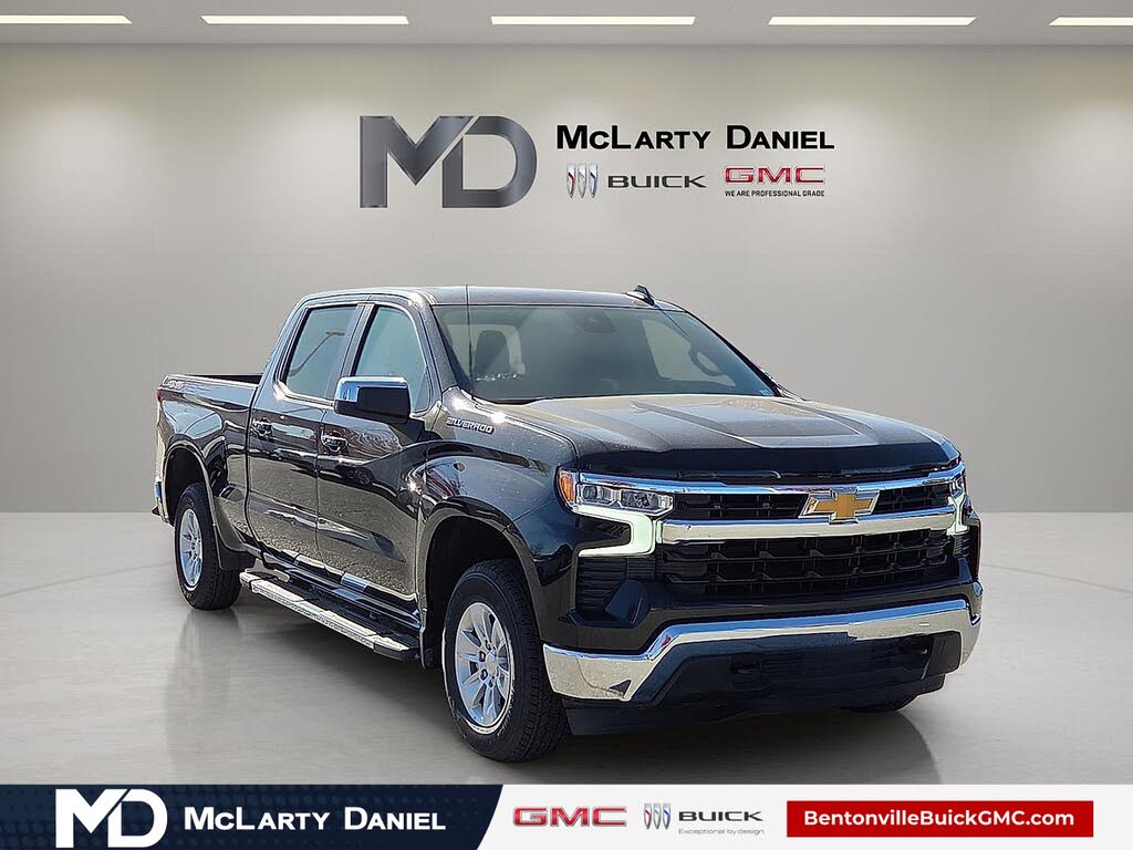 2023 Chevrolet Silverado 1500 LT Crew Cab 4WD