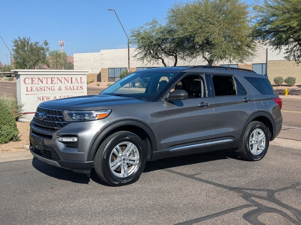 2023 Ford Explorer XLT AWD
