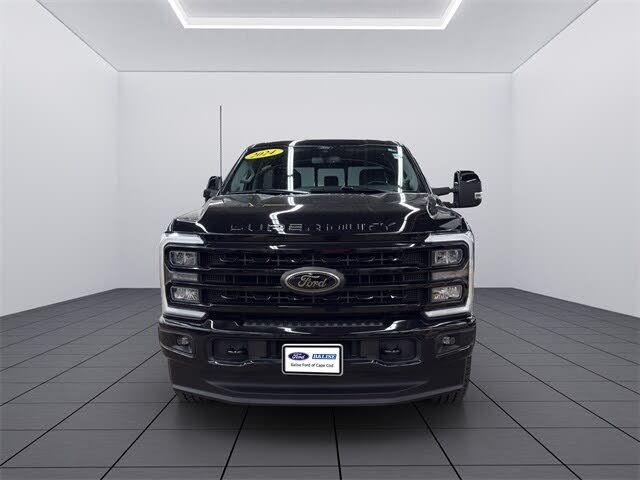 2024 Ford F-250 Super Duty Lariat Crew Cab 4WD