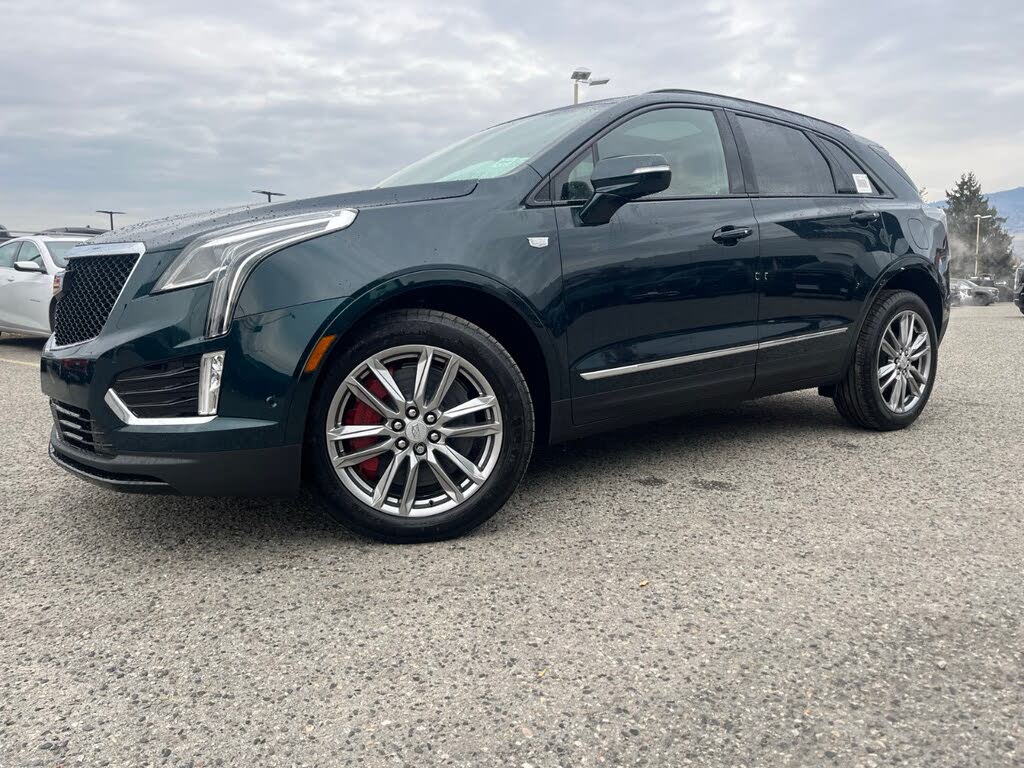 2025 Cadillac XT5 Sport AWD
