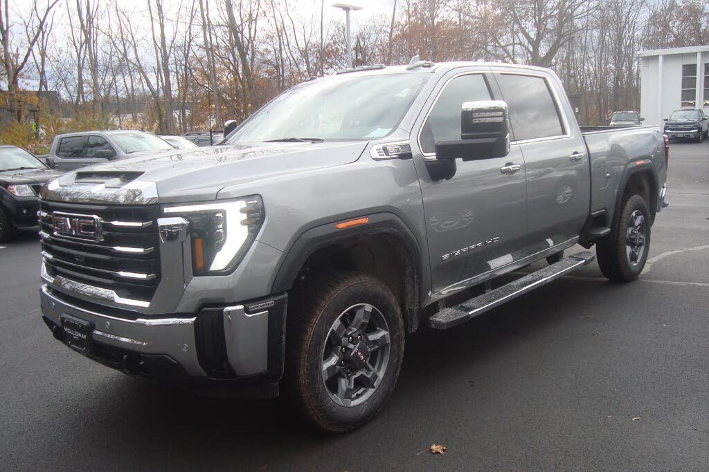 2026 GMC Sierra 2500HD SLT Crew Cab 4WD