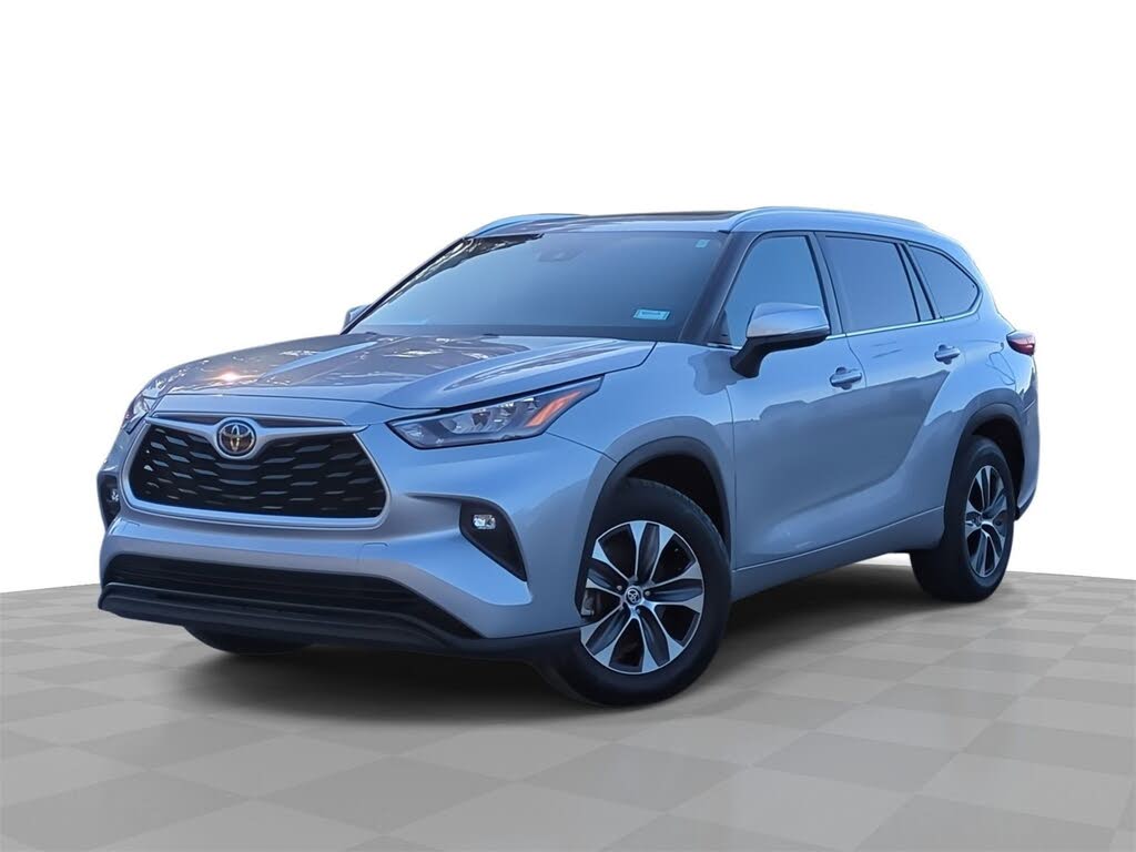2020 Toyota Highlander XLE FWD
