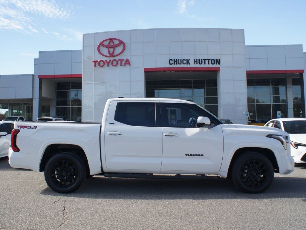 2022 Toyota Tundra SR5 CrewMax Cab 4WD