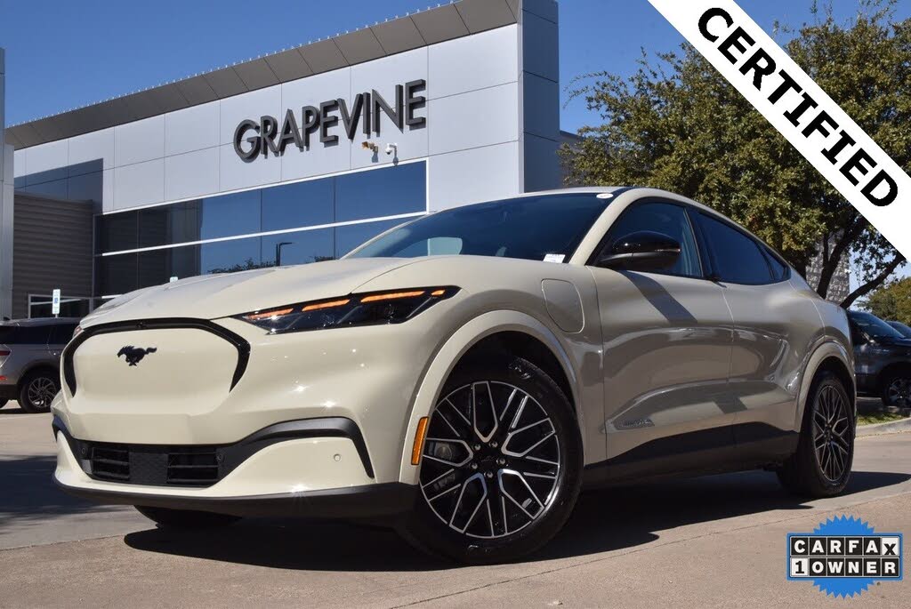 2025 Ford Mustang Mach-E Premium AWD