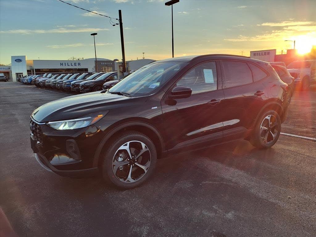 2026 Ford Escape Hybrid ST-Line Select AWD