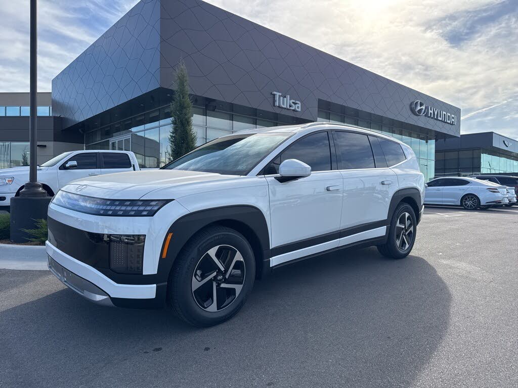 2026 Hyundai Ioniq 9 SE AWD