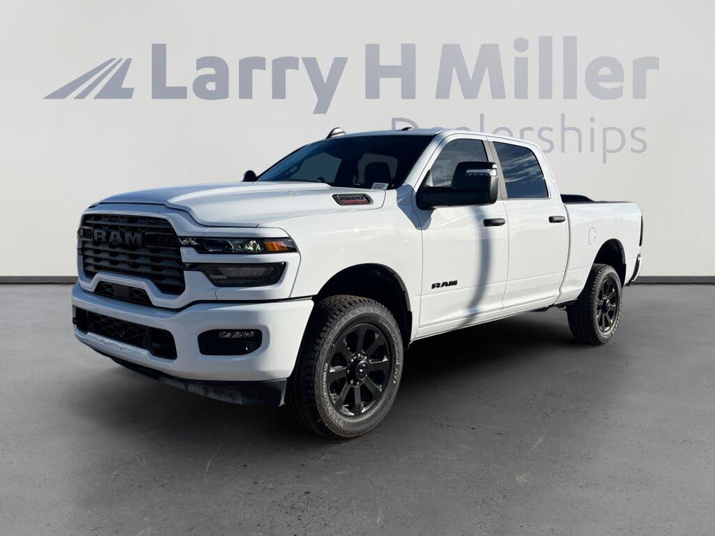 2026 RAM 2500 Big Horn Crew Cab 4WD