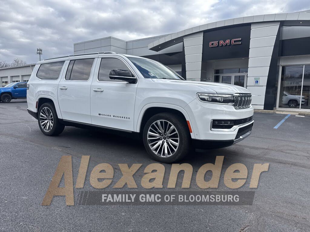 2023 Jeep Grand Wagoneer L Series III 4WD