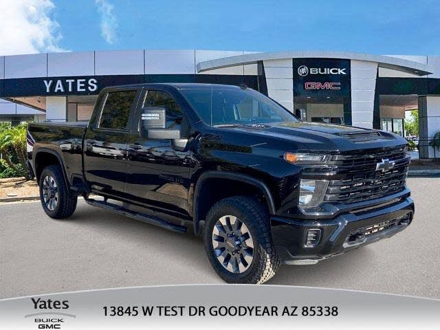 2024 Chevrolet Silverado 2500HD Custom Crew Cab 4WD