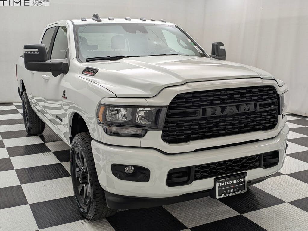2024 RAM 2500 Big Horn Crew Cab 4WD
