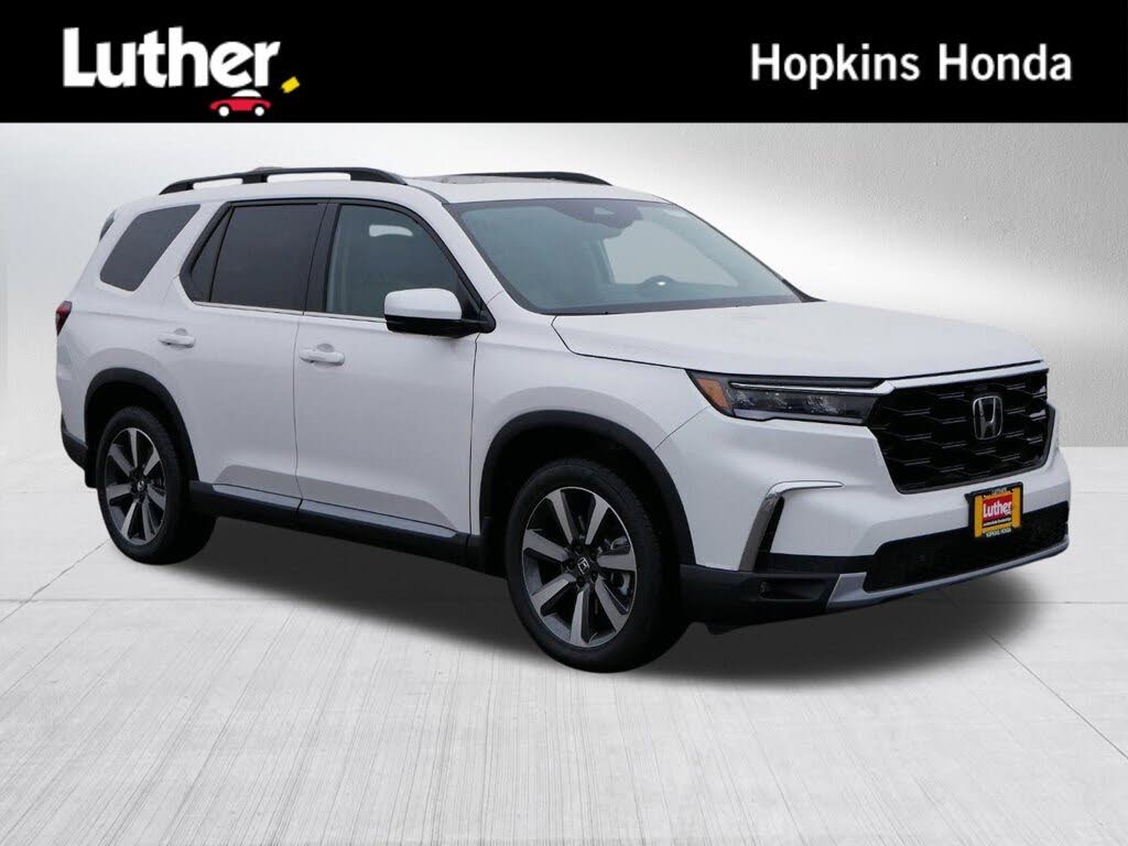 2025 Honda Pilot Touring AWD