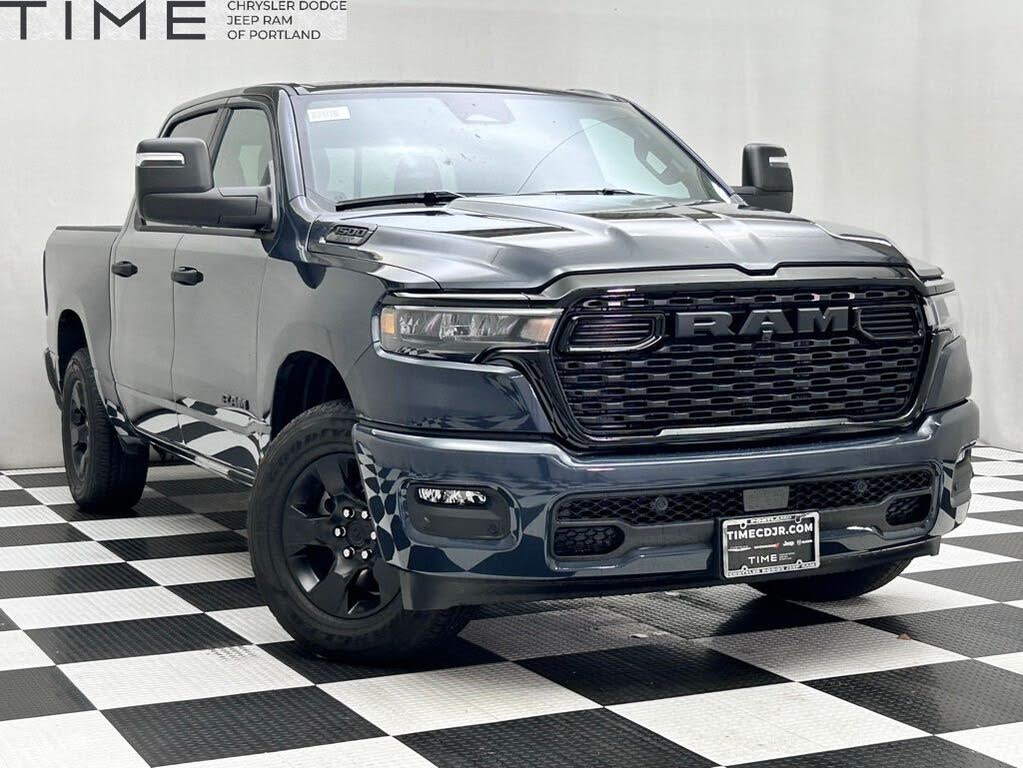 2025 RAM 1500 Tradesman Crew Cab 4WD