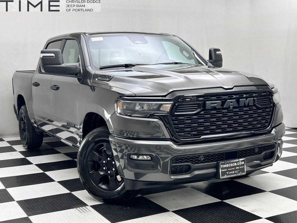 2025 RAM 1500 Tradesman Crew Cab 4WD