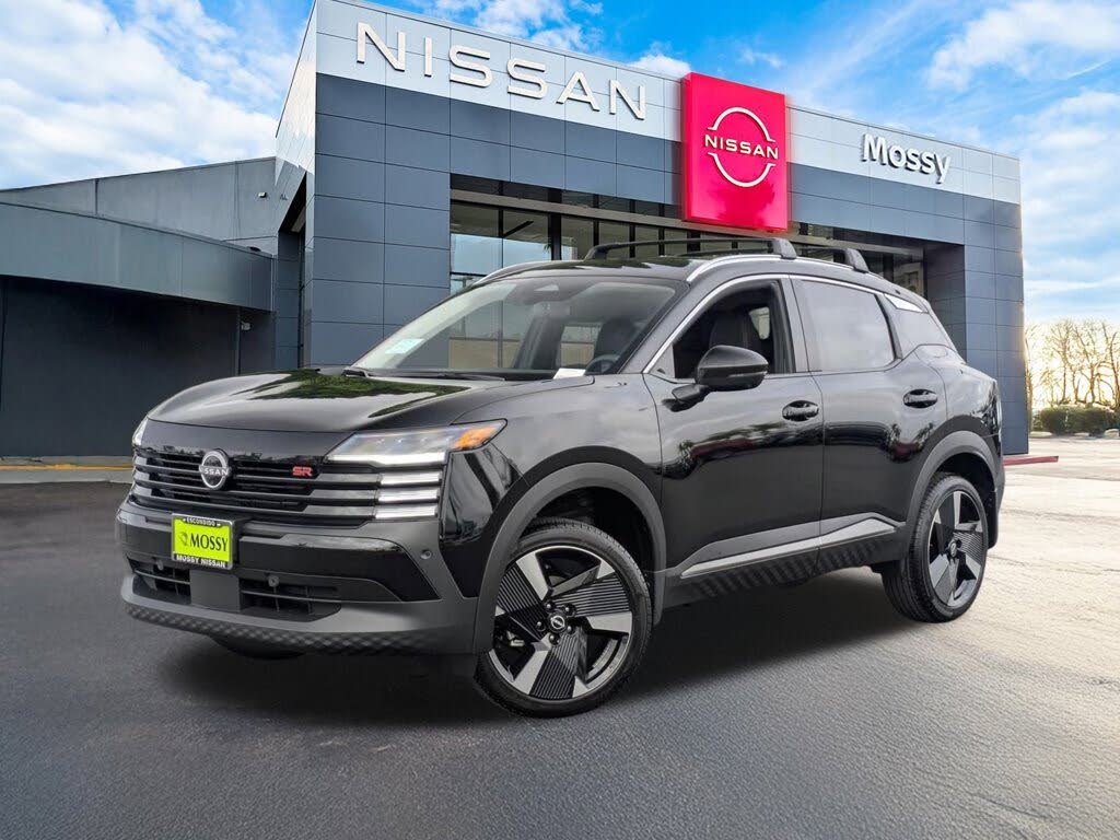 2026 Nissan Kicks SR FWD